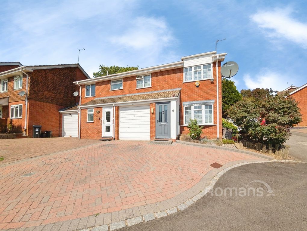 Property photo 1 of 19 Pbox-Img.Jpg