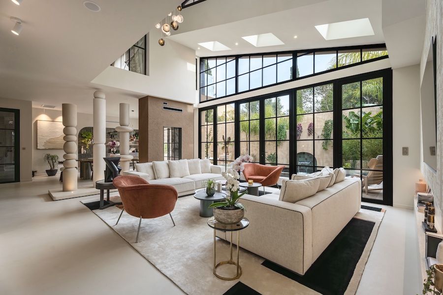 Property photo 1 of 22