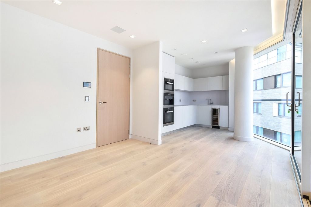 Property photo 2 of 14 Picture No. 26