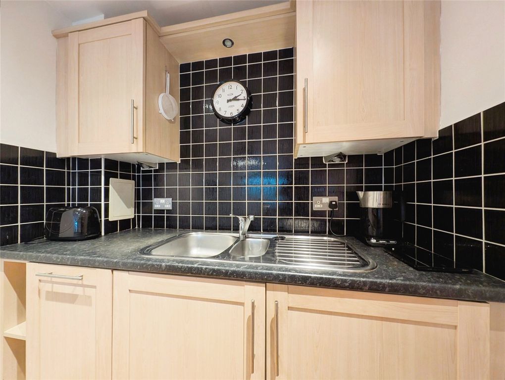 Property photo 3 of 11 Picture No. 07