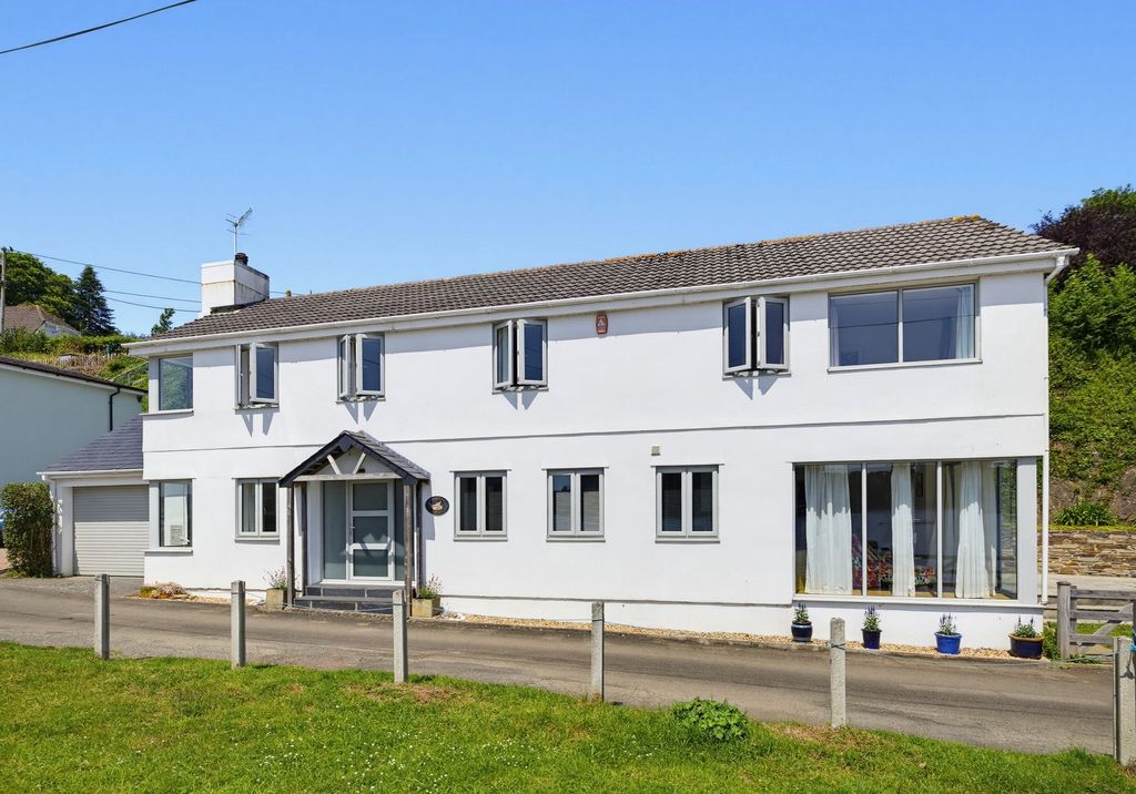 Property photo 1 of 30