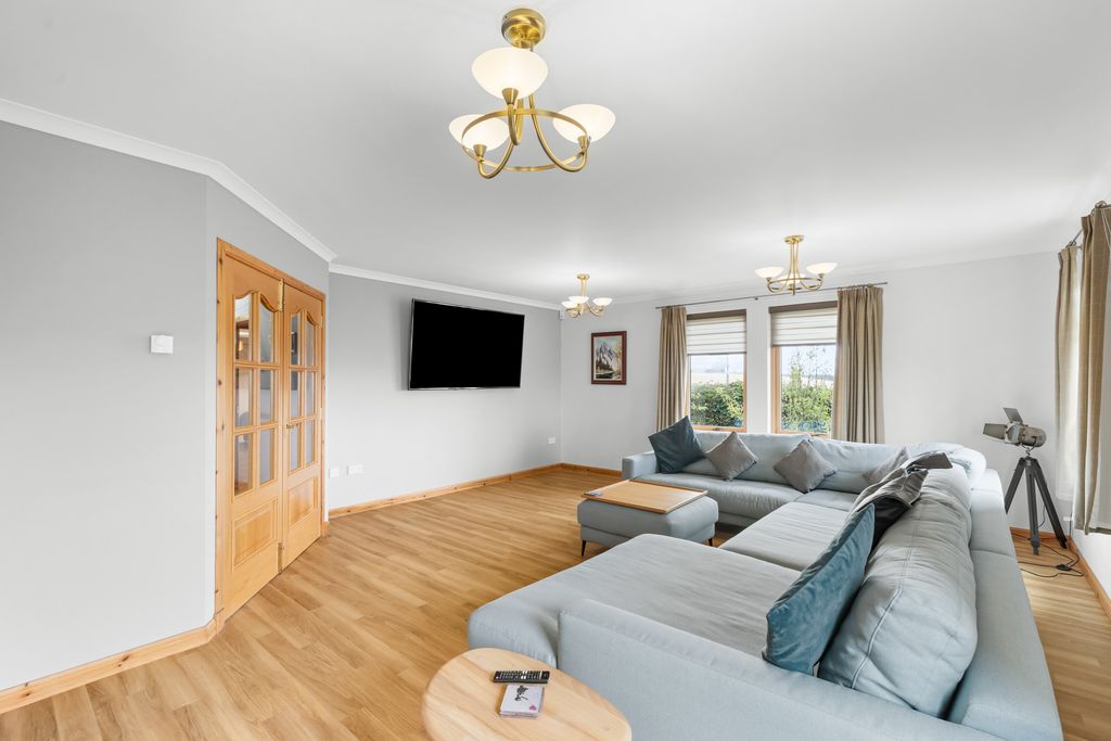 Property photo 3 of 30 Property Image 3