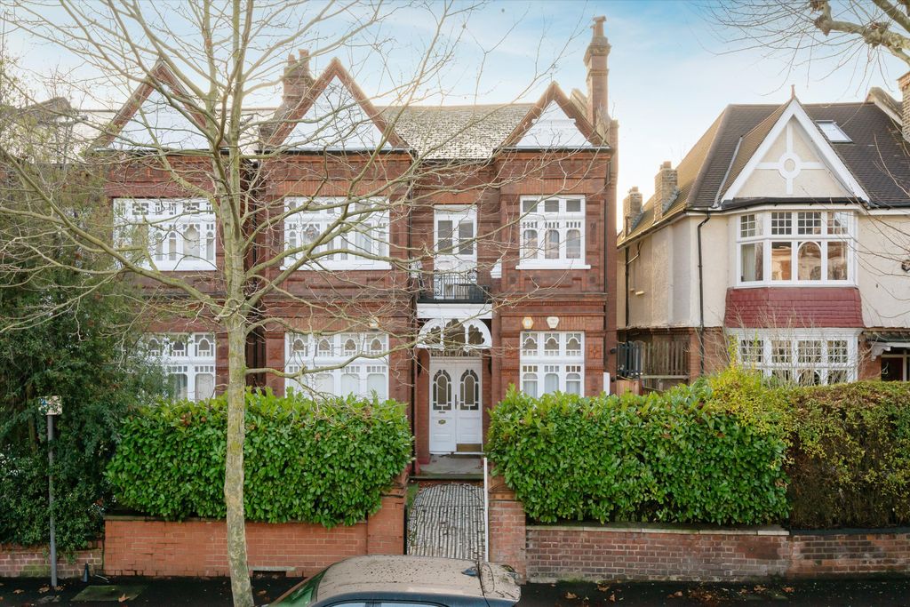 Property photo 2 of 13 Image