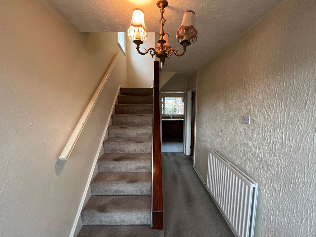 Property photo 3 of 25