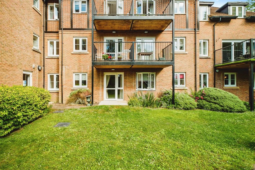Property photo 2 of 40 Pbox-Img.Jpg