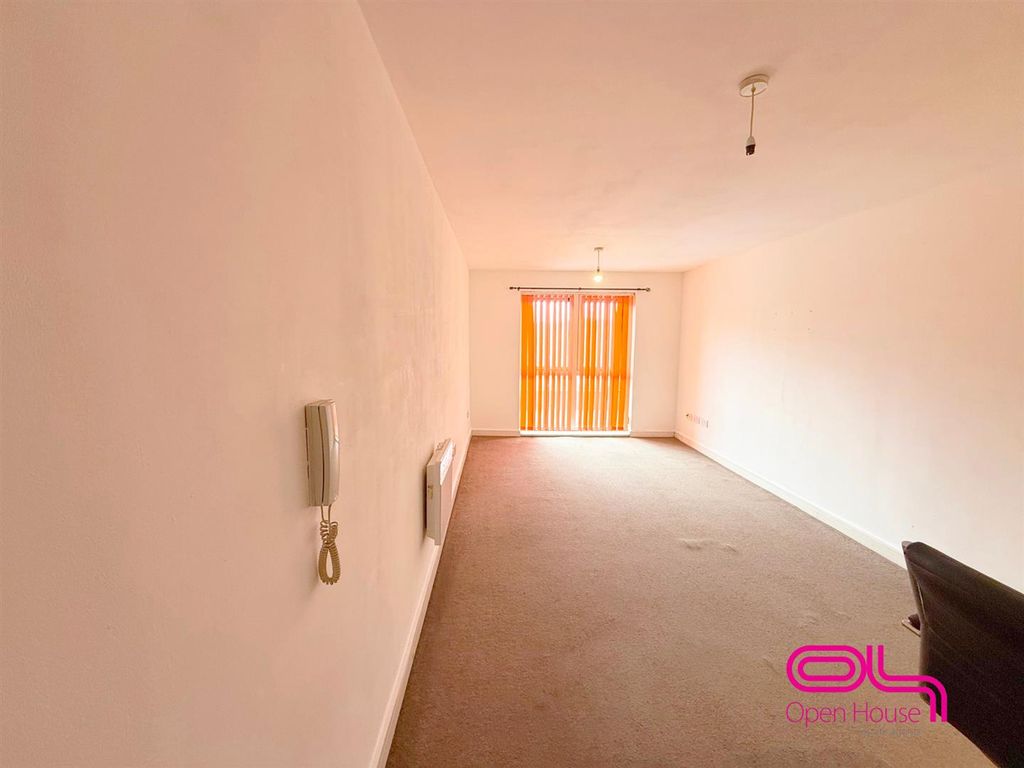 Property photo 3 of 11 Untitled Design - 2026-07-22T133723.657.Png