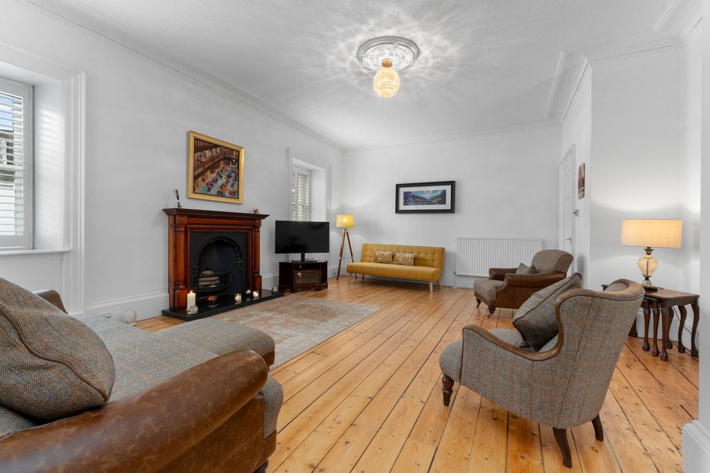 Additional image 4 of 2 bed flat for saleHigh Street, Linlithgow EH49