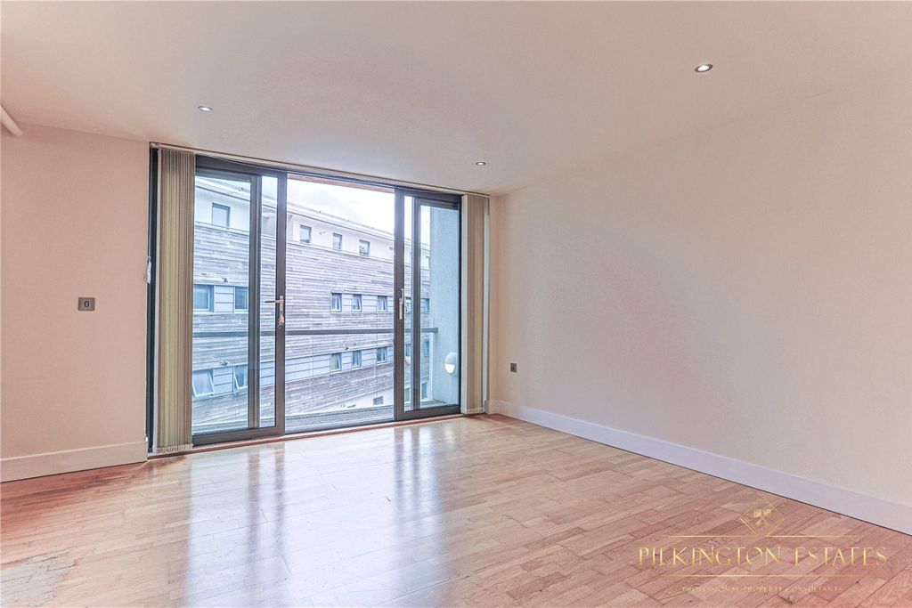 Property photo 2 of 7 4287811
