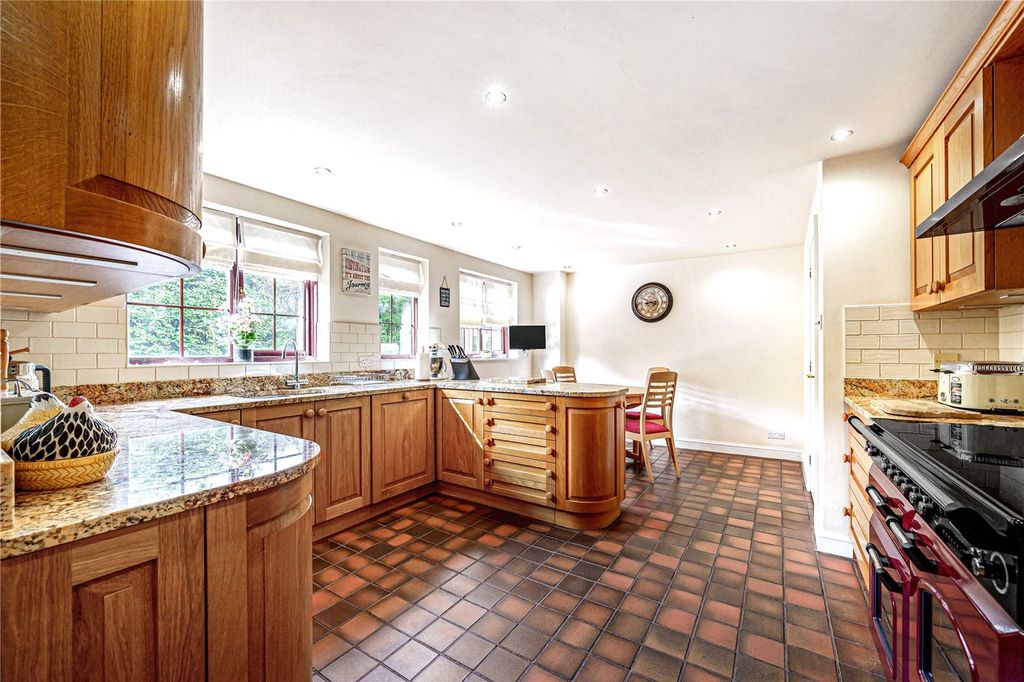 Property photo 3 of 14 Picture No. 08