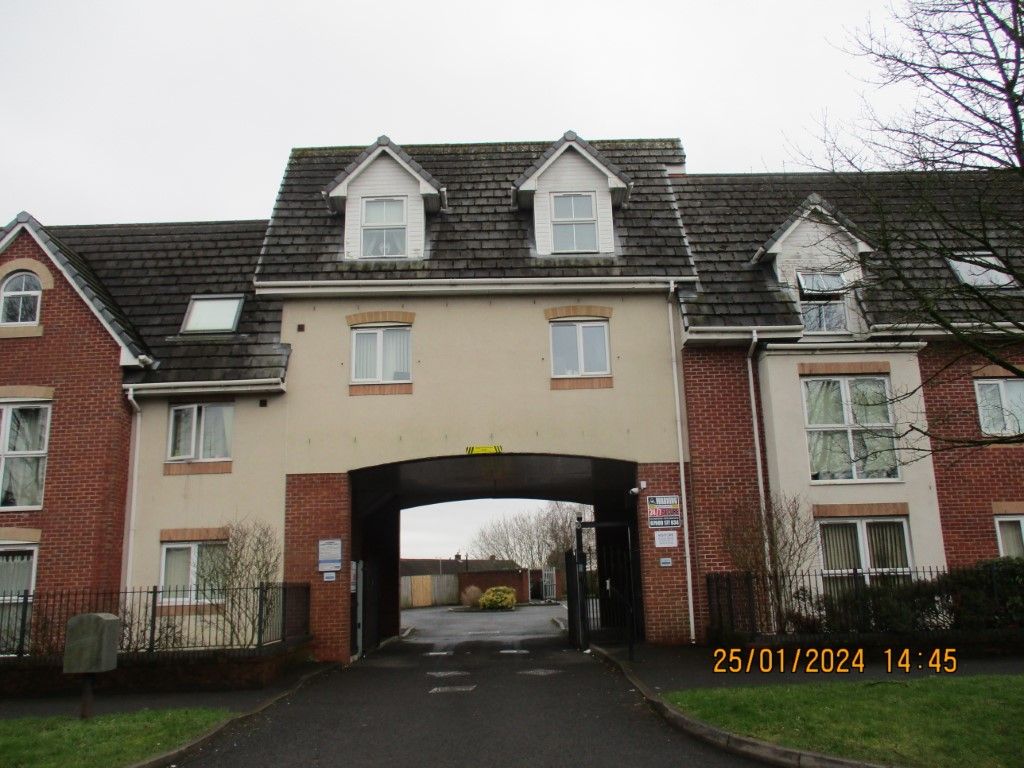 Property photo 1 of 8