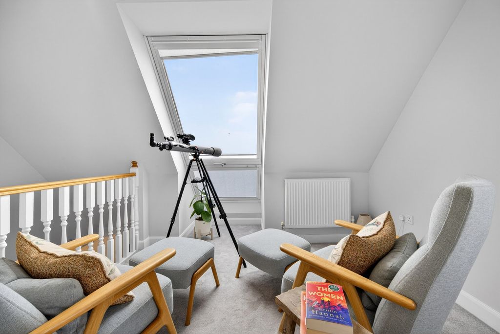 Additional image 25 of 6 bed detached house for saleChannel View, Ogmore-By-Sea CF32