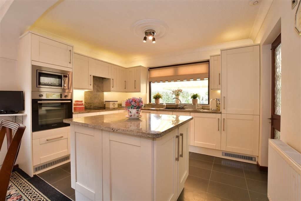 Property photo 2 of 15 Kitchen/Dining Room
