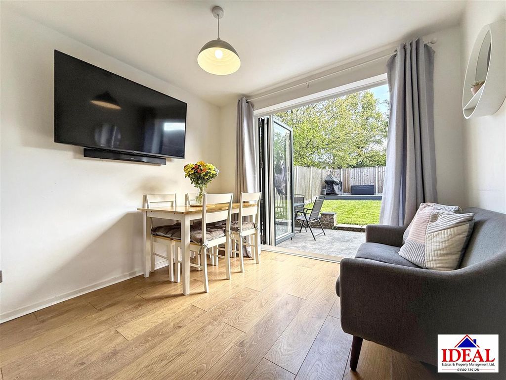 Property photo 3 of 24 Image00016.Jpg