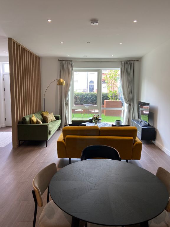 Property photo 3 of 14