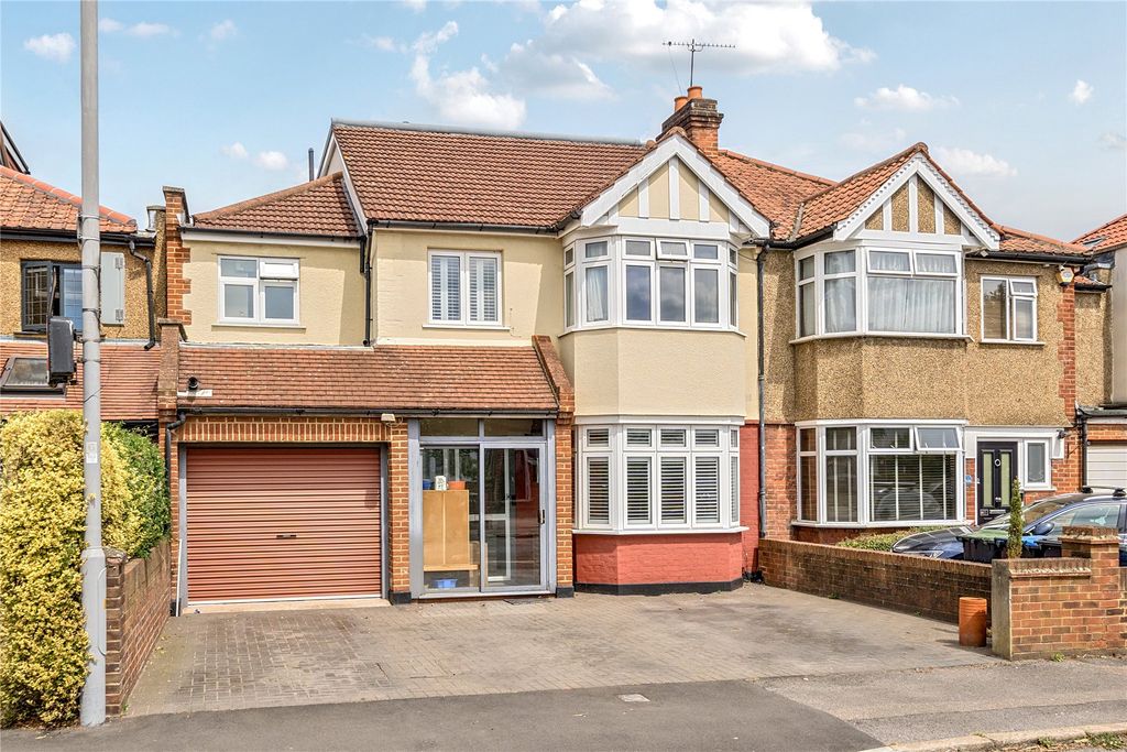 Property photo 1 of 15 Picture No. 13