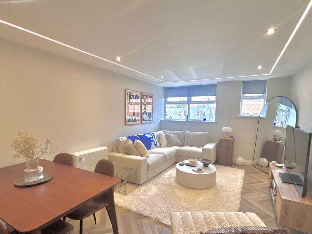 Property photo 3 of 11 View