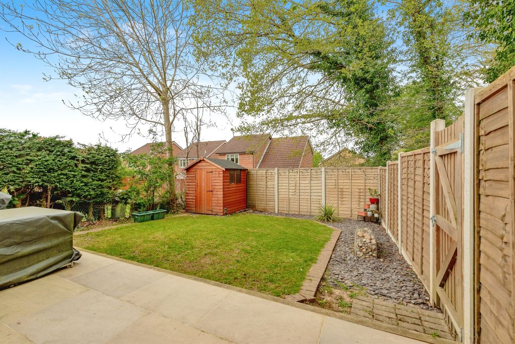 Property photo 2 of 17