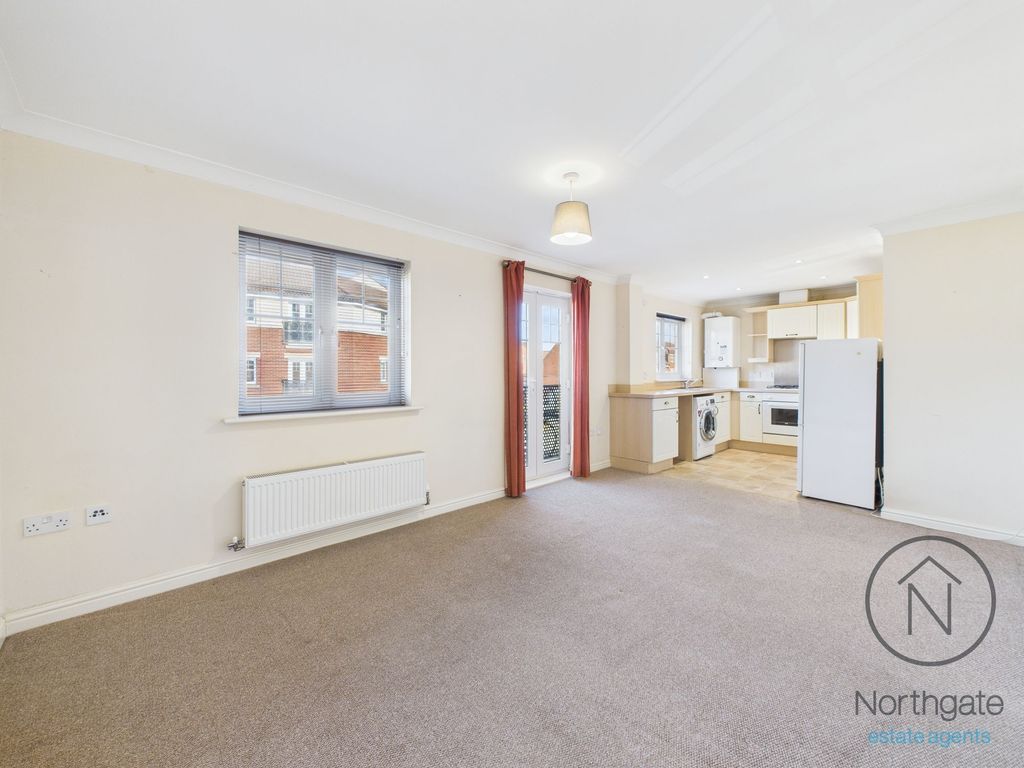 Property photo 2 of 8