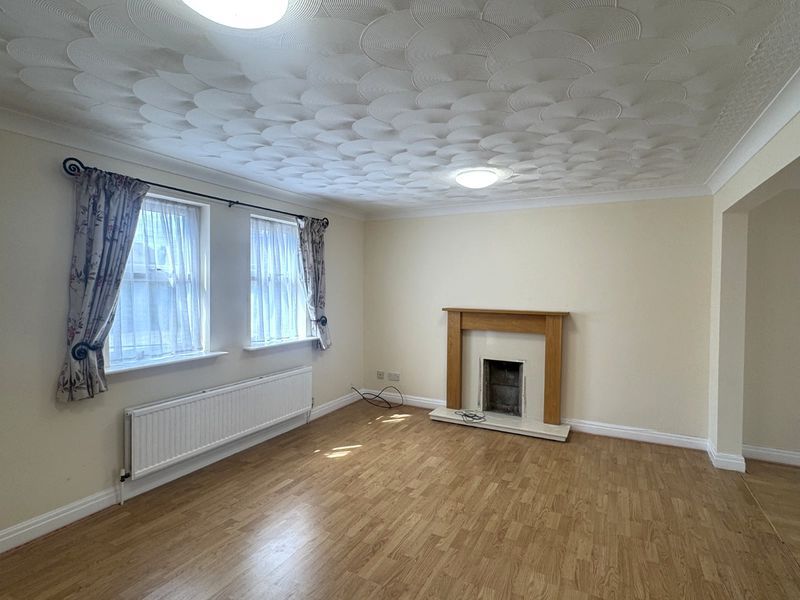 Property photo 2 of 8 Photo 2