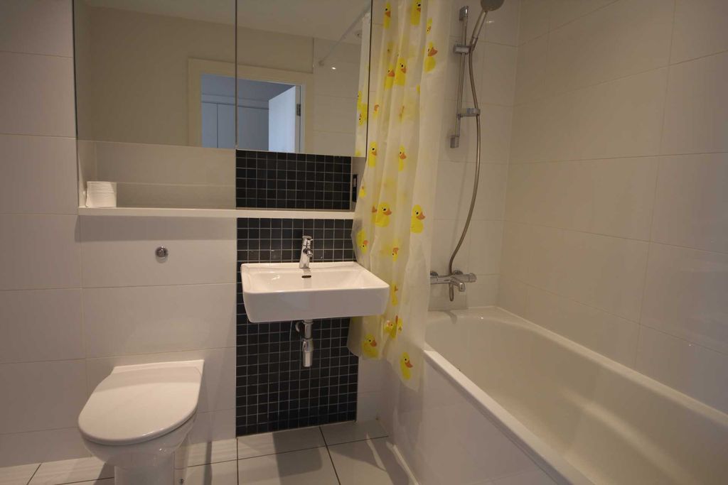 Property photo 2 of 10 Photo