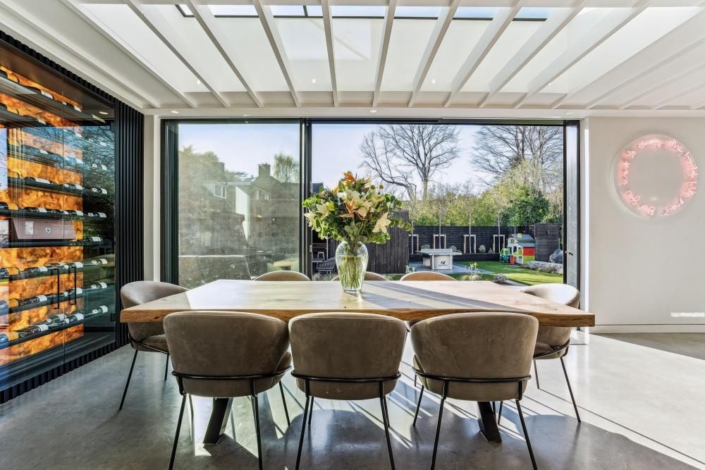 Property photo 3 of 32 Image