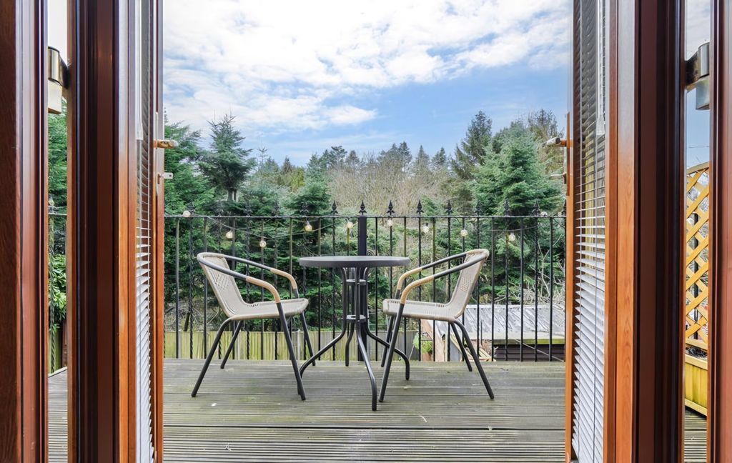 Property photo 1 of 29 Balcony