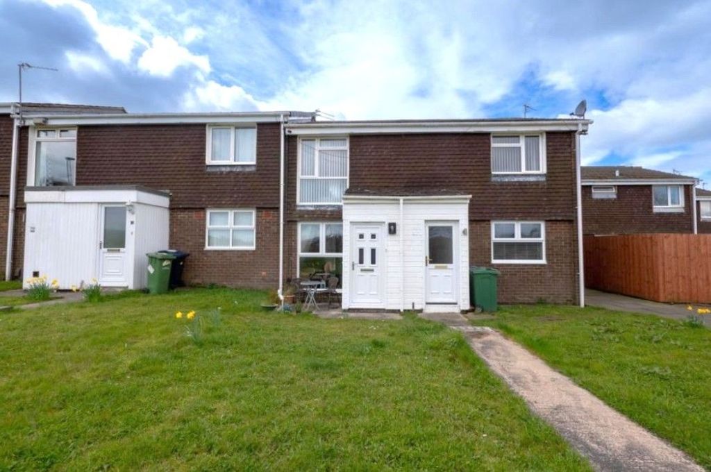 Property photo 1 of 5