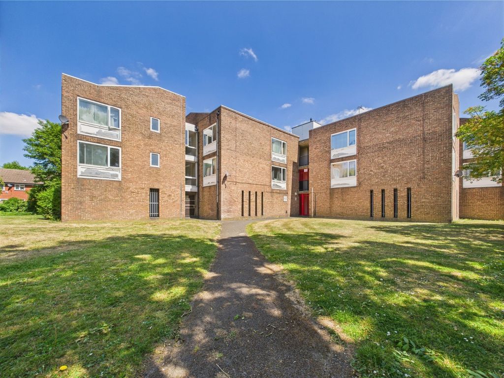 Property photo 1 of 5 Picture No. 08