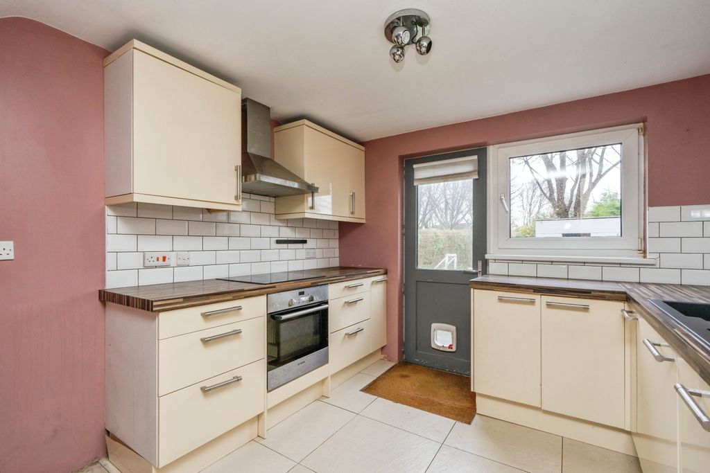 Property photo 2 of 18 Photography