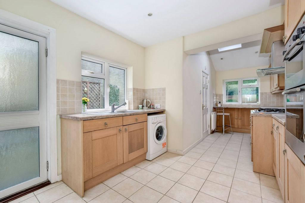 Property photo 3 of 22