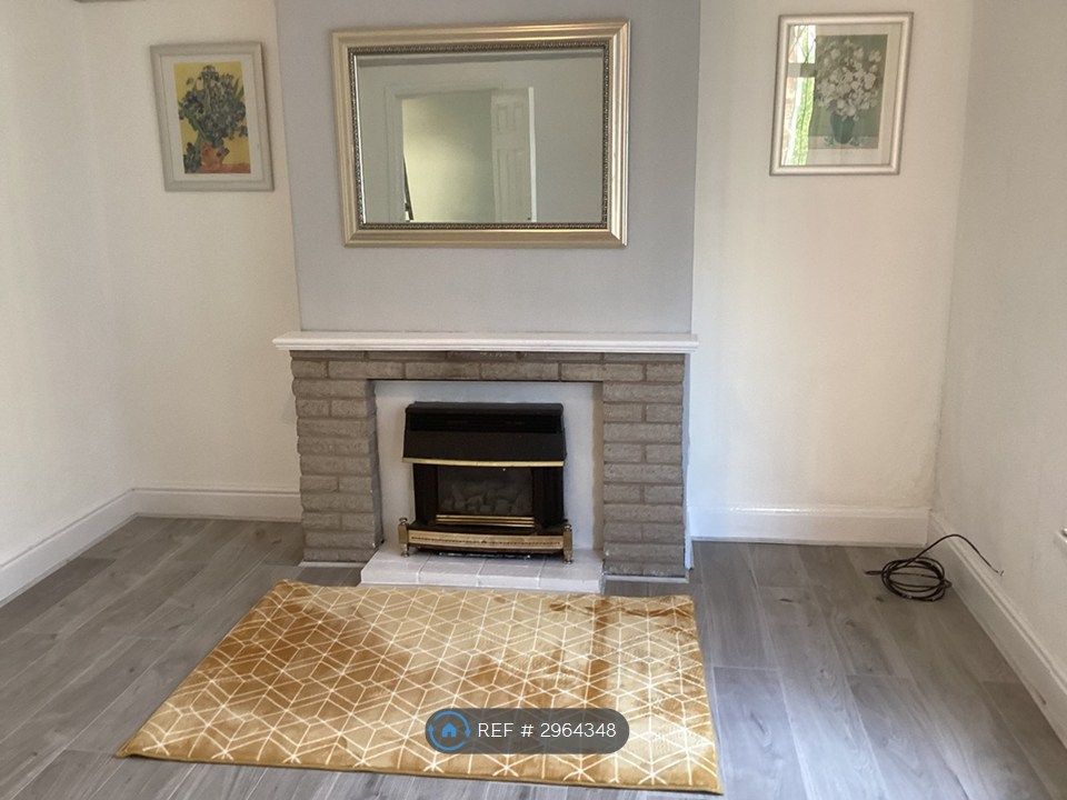 Property photo 2 of 22 Lounge