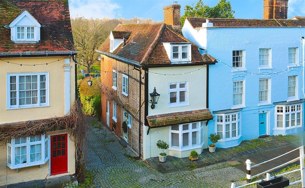 Property photo 1 of 23 User_Edited_Photo-A505E358_User-Edited-d64Fe212-c7