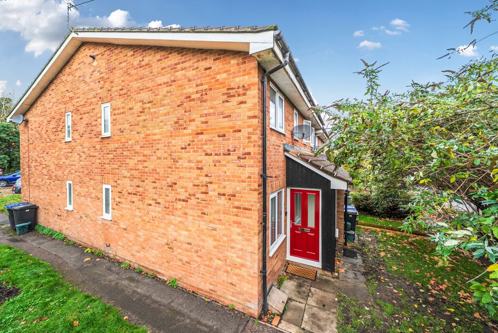 Property photo 2 of 17 1380340-1-690Df98...