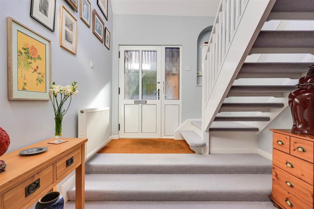 Property photo 3 of 37 Img (28).Jpg