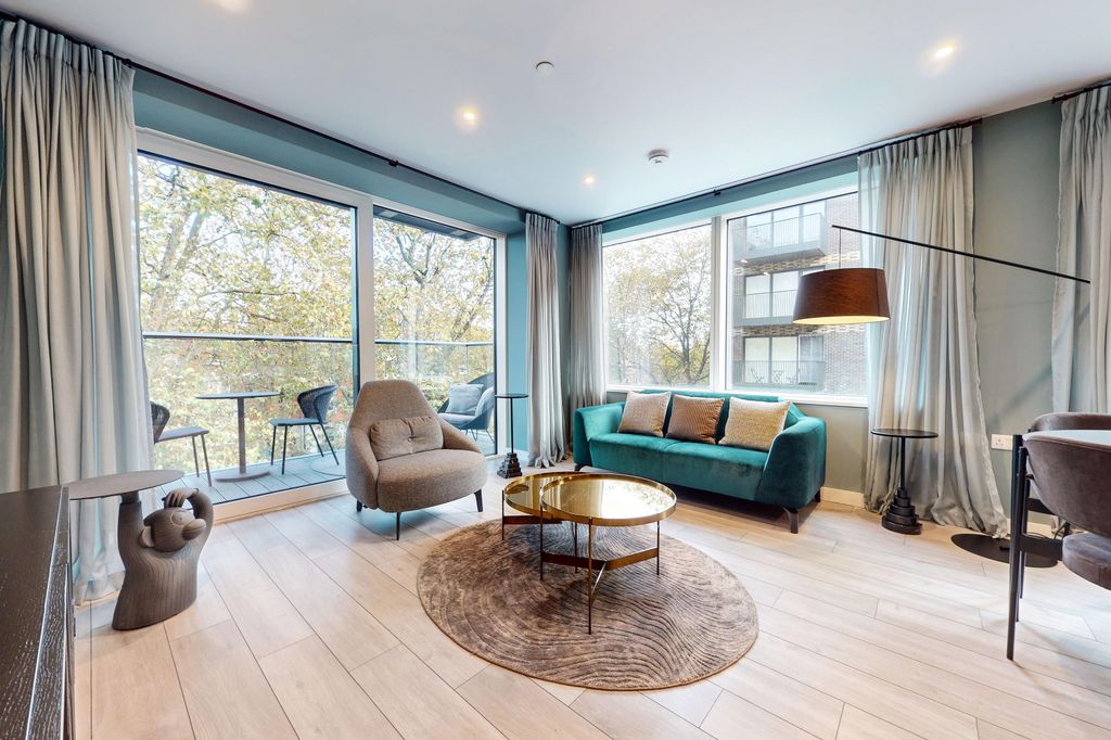 Property photo 3 of 22