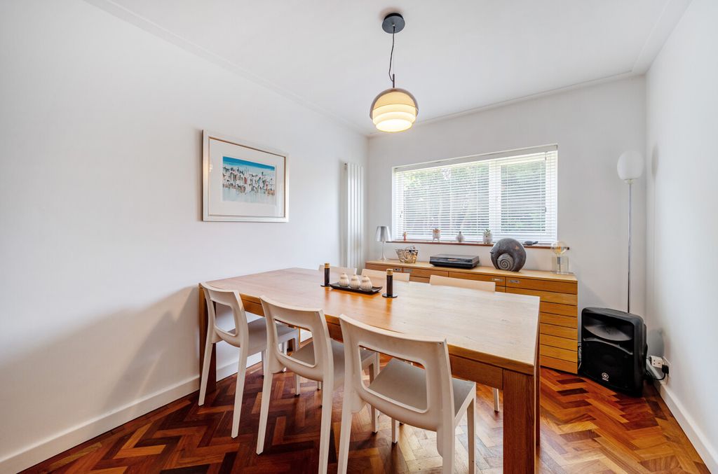 Property photo 3 of 13 1478192-13-6A3d50...