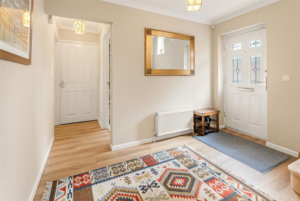 Property photo 2 of 23 Entrance Hall.Jpg