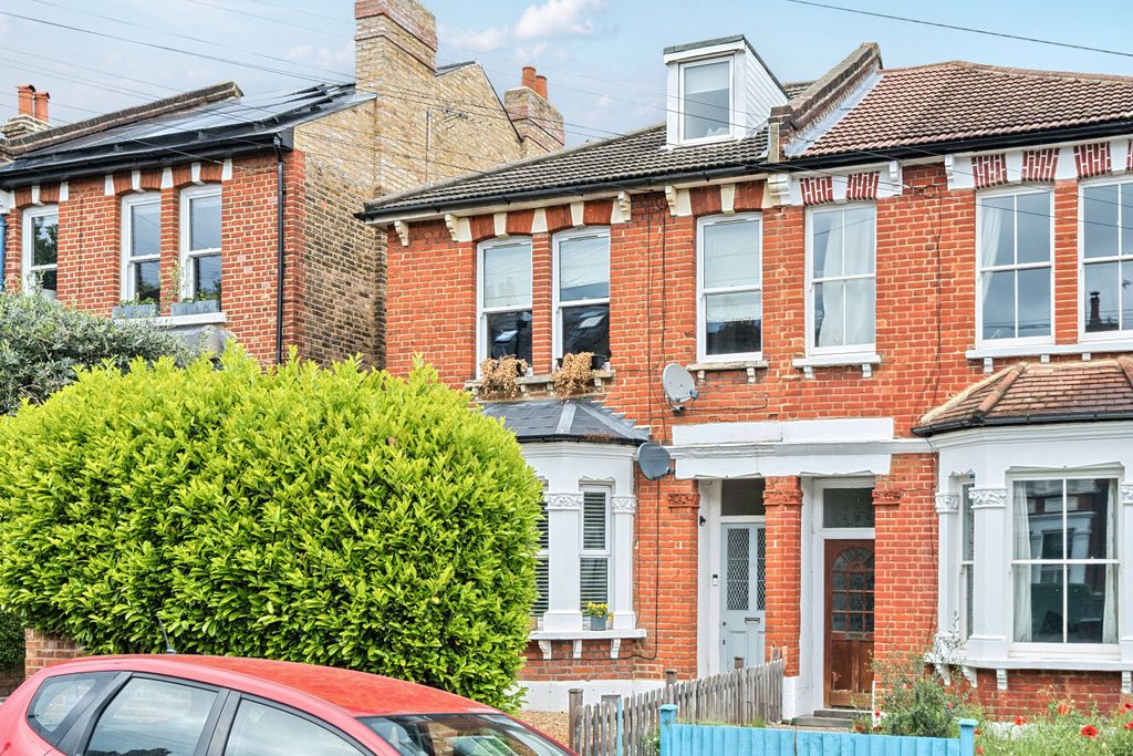 Property photo 2 of 10 1458255-1-6A049A2...