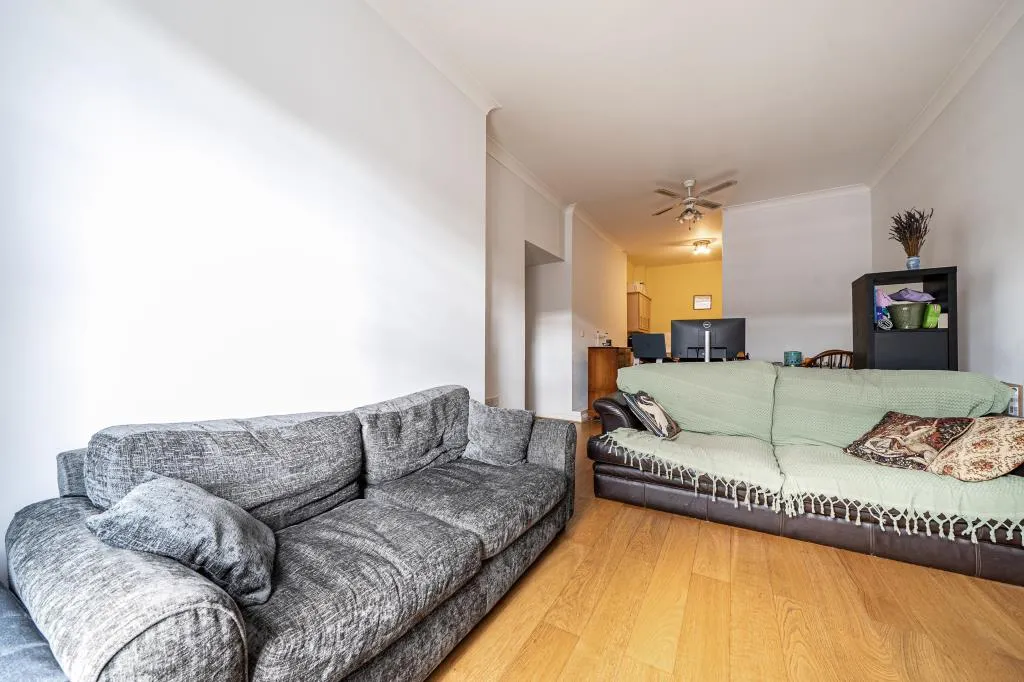 Apartment in Reading, Katesgrove, Coley - More