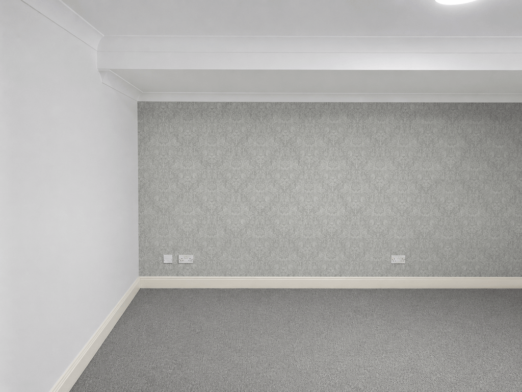 Property photo 1 of 11 1 Bed Flat To Rent Riverway House, London E14