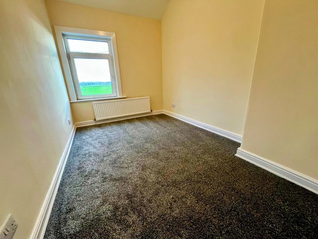 Property photo 2 of 7 Image