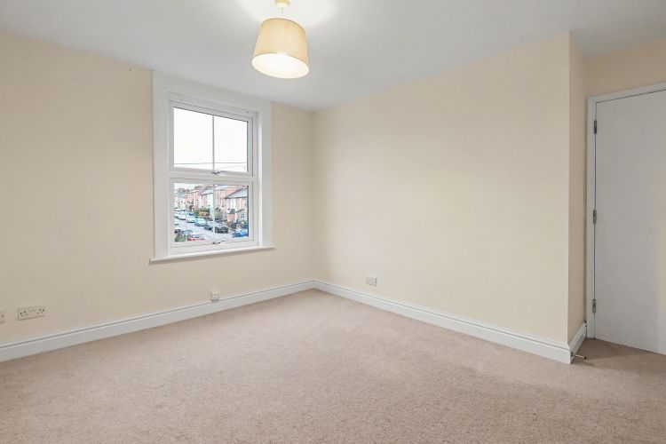 Property photo 2 of 17 321099