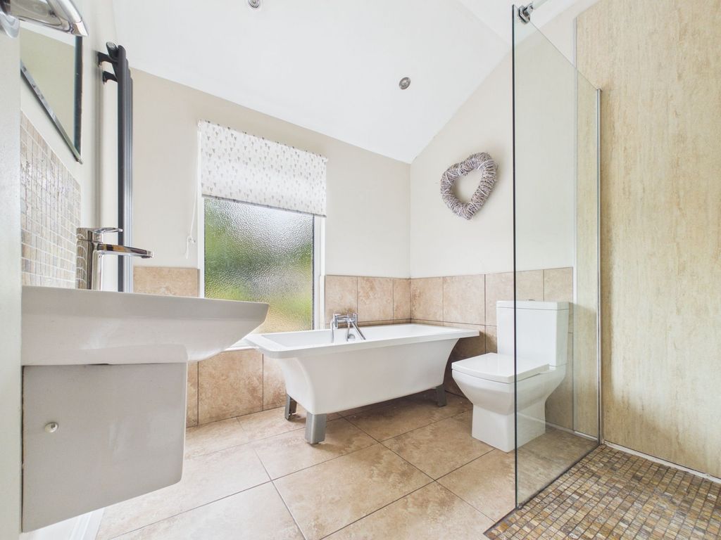 Additional image 11 of 3 bed terraced house for saleDungreave Avenue, Darley Dale DE4