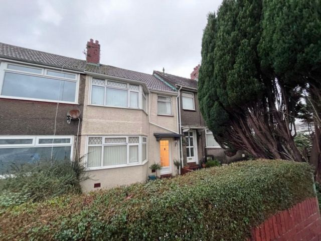 Property photo 1 of 11 Front Picture