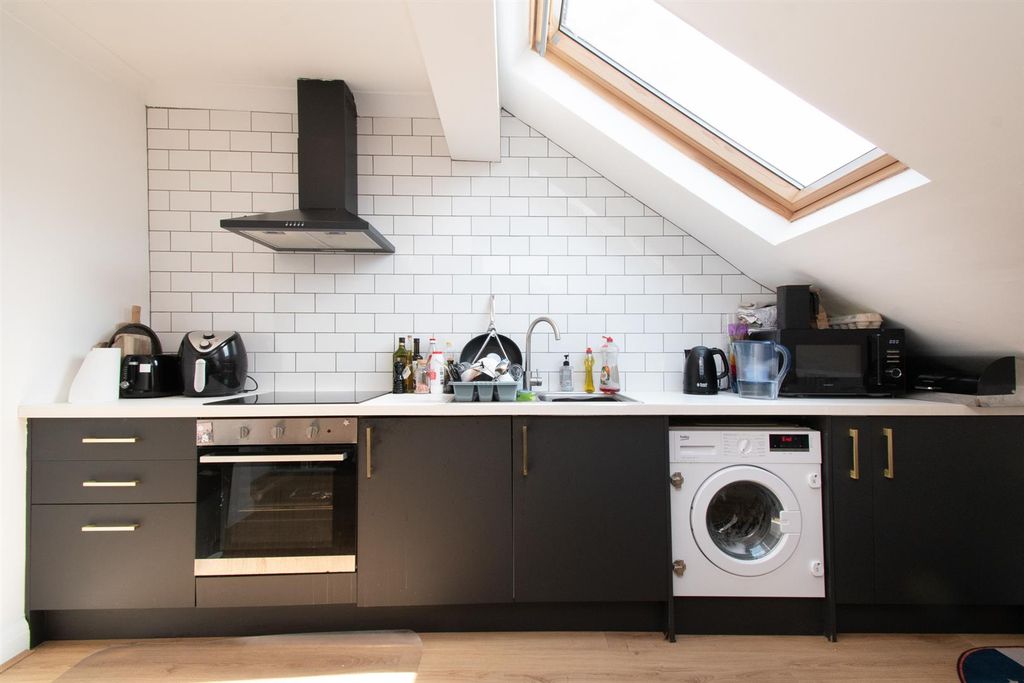 Property photo 3 of 9 Open Plan Living Space