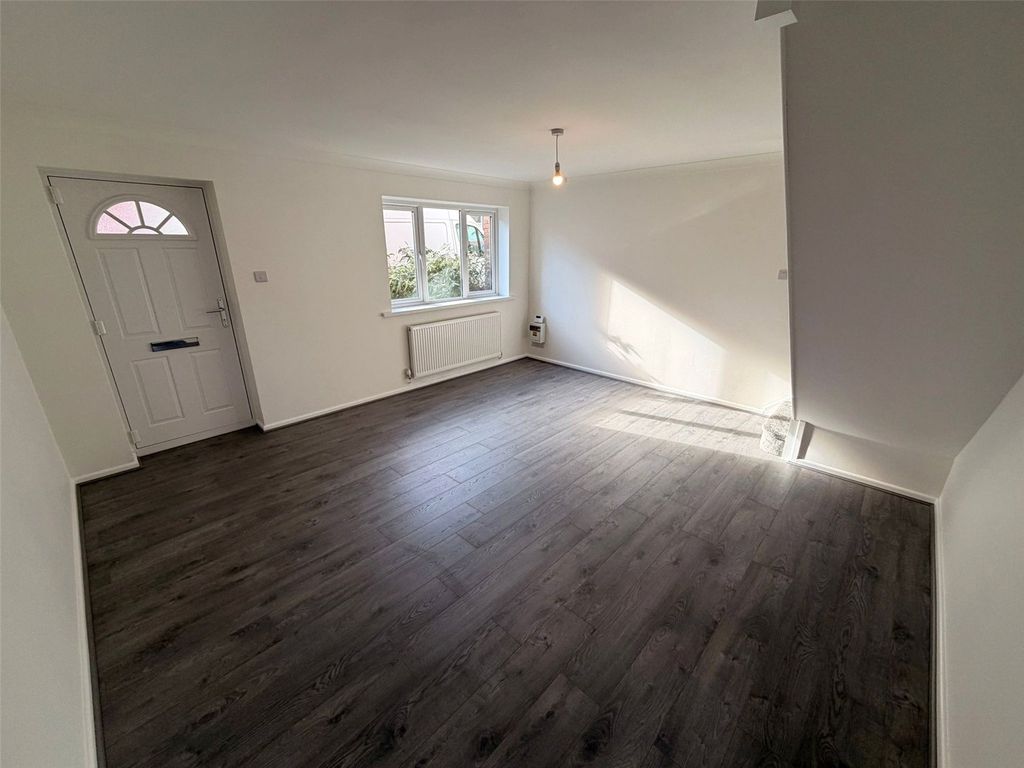 Property photo 3 of 11 Picture No. 07