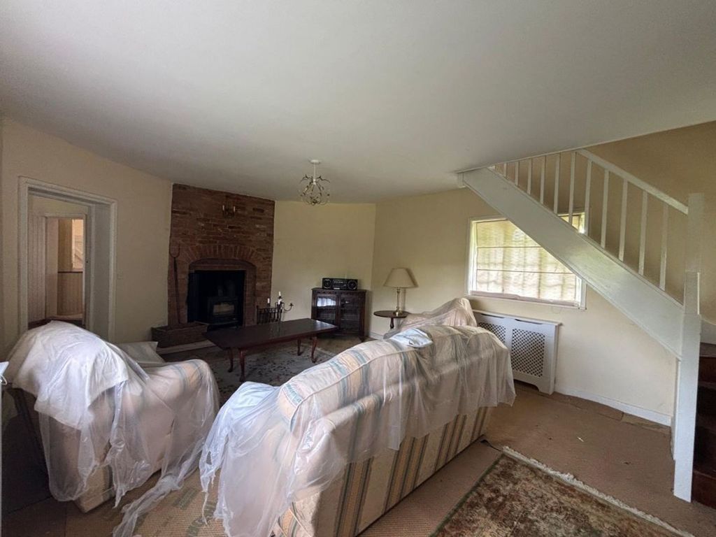 Property photo 3 of 23