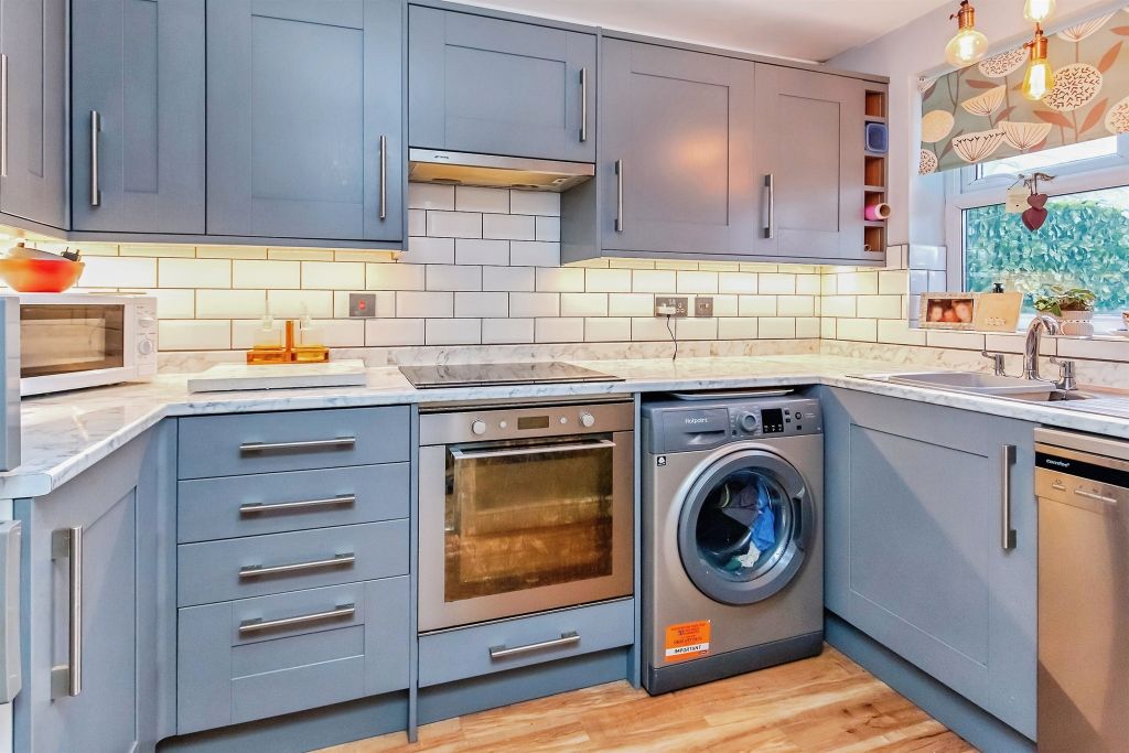 Property photo 3 of 14