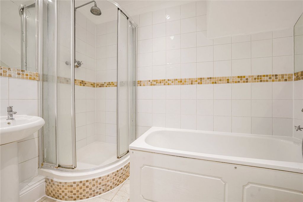 Property photo 3 of 10 Picture No. 08