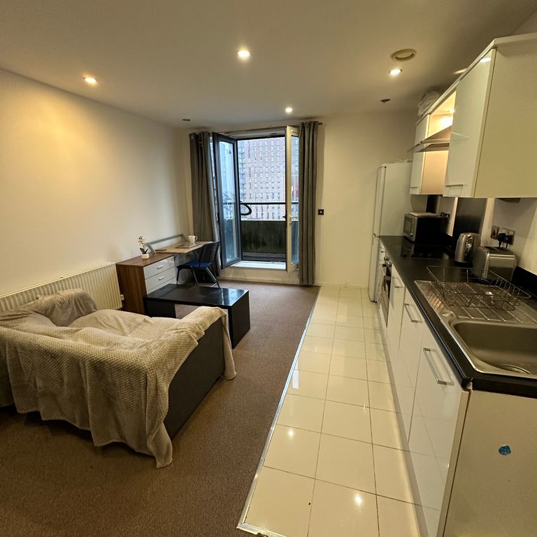 Property photo 1 of 5